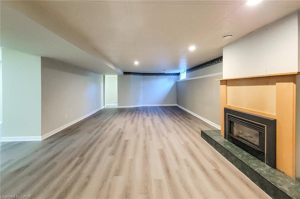 33 Woodstream Boulevard Property Photo 43