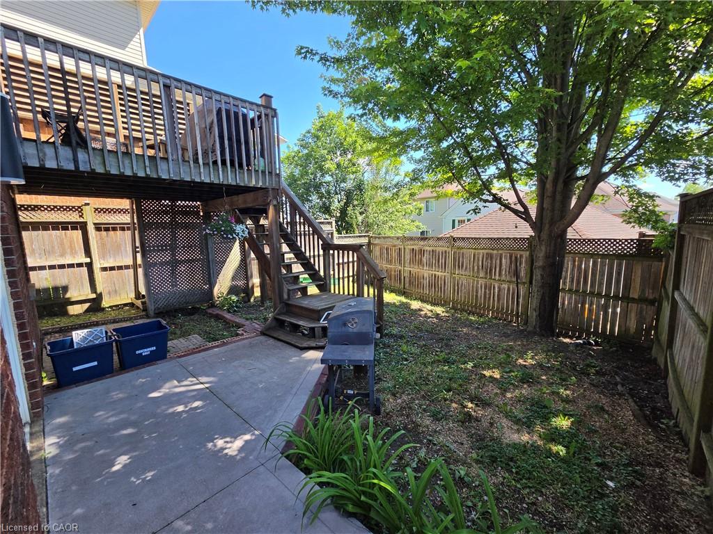 709 Windflower Crescent Property Photo 20