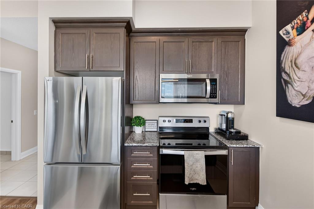 16 Concord Place Property Photo 15