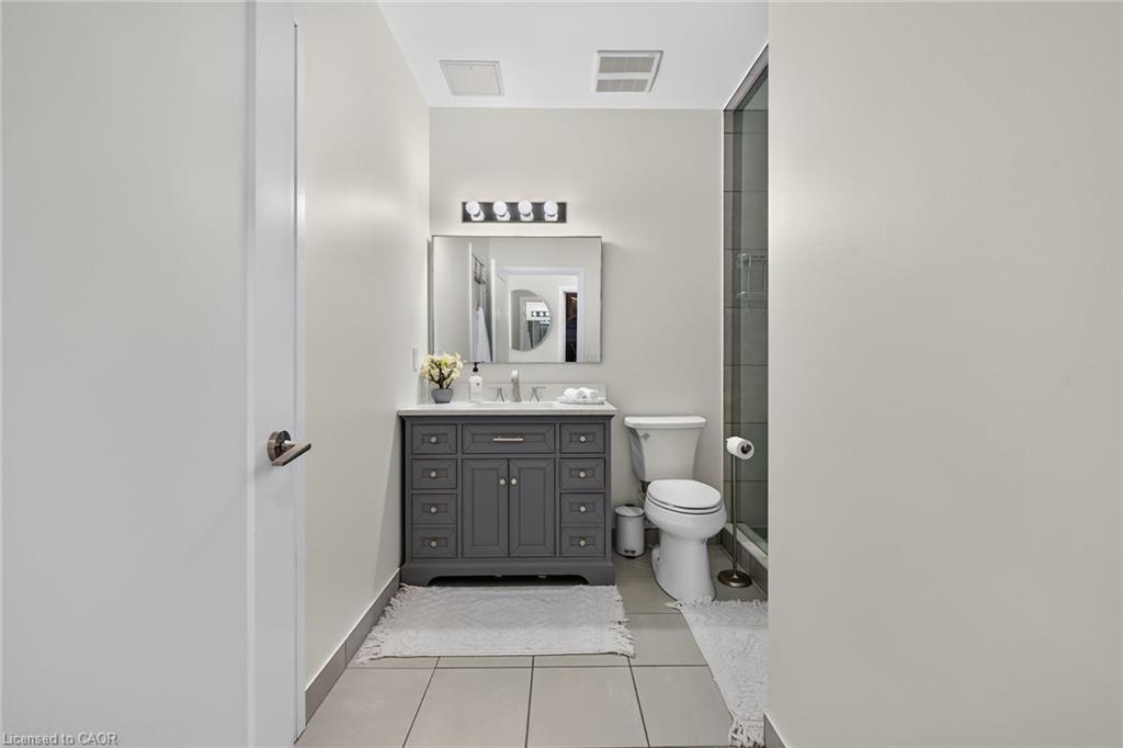 16 Concord Place Property Photo 27