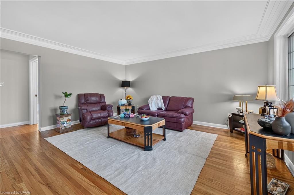 19 Welbourn Drive Property Photo 4
