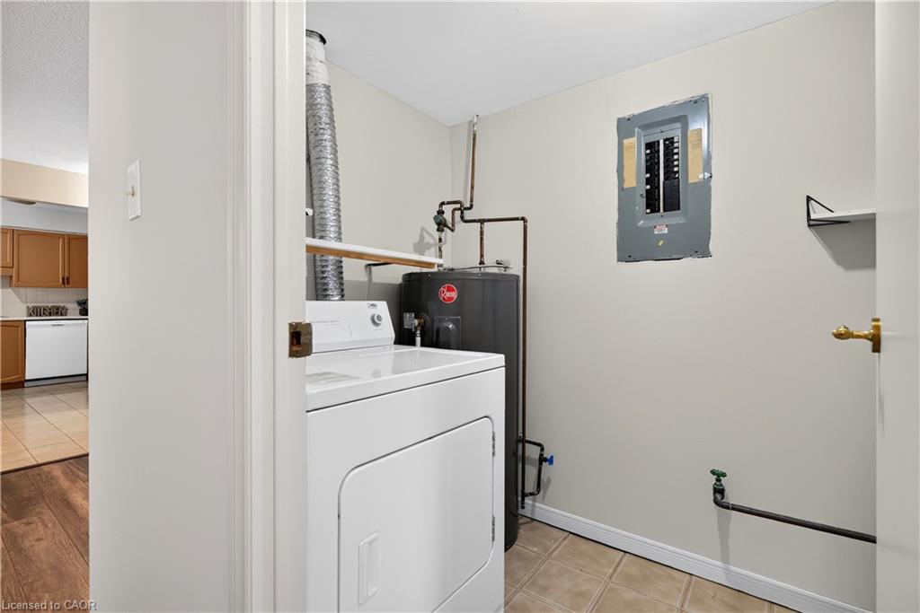 203-966 Queenston Road Property Photo 23