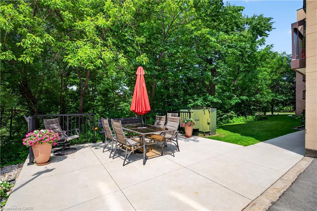 203-966 Queenston Road Property Photo 31