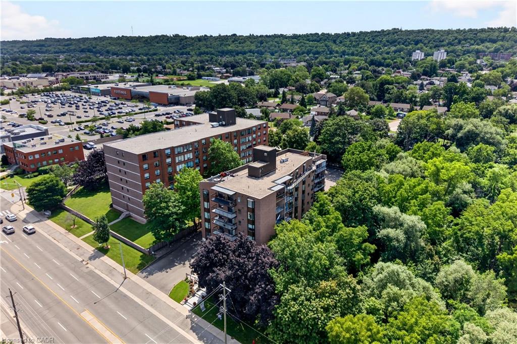 203-966 Queenston Road Property Photo 35