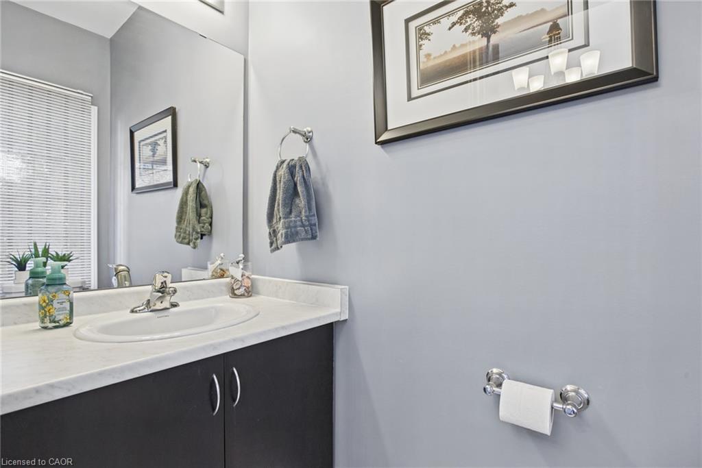 7 Lampman Drive Property Photo 6