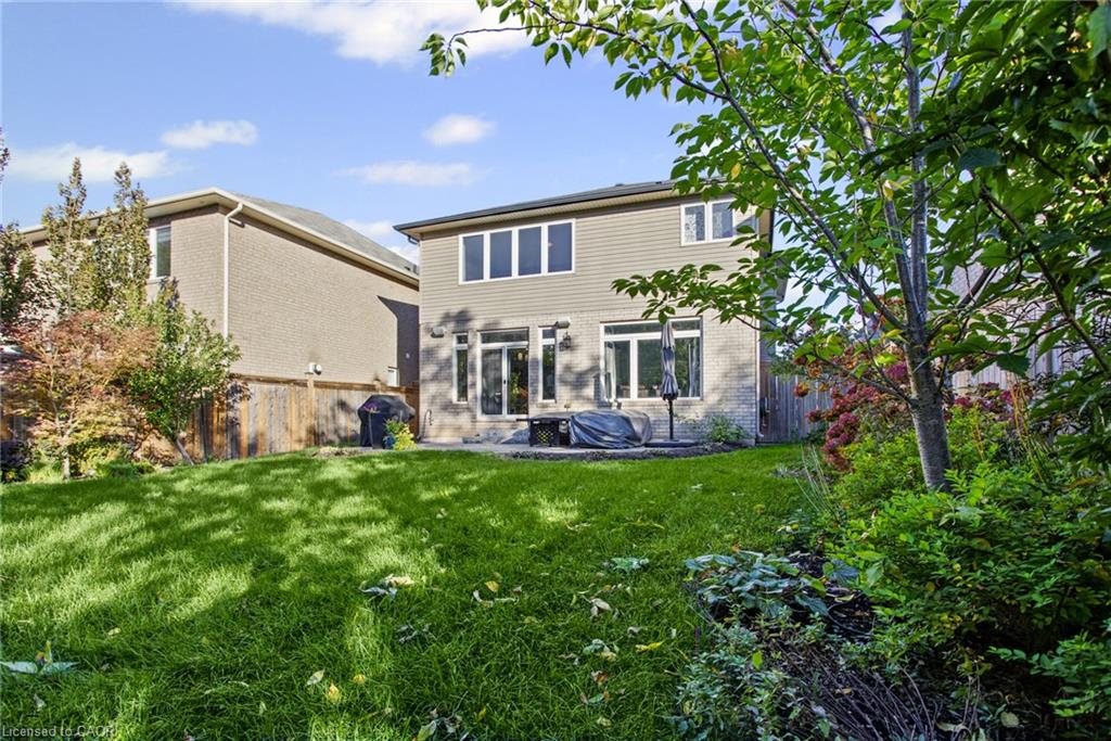 7 Lampman Drive Property Photo 27