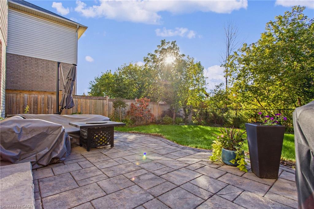 7 Lampman Drive Property Photo 30