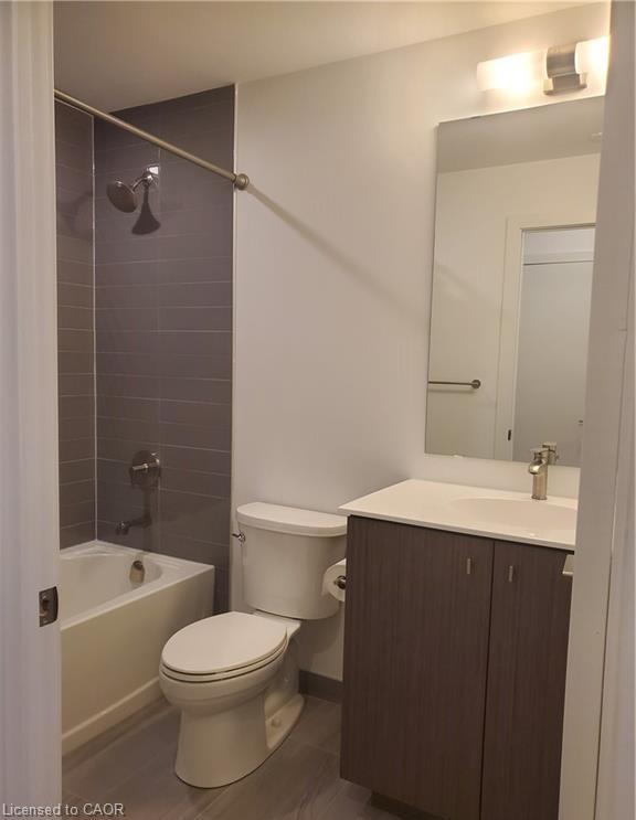 1703-5 Wellington Street Property Photo 12