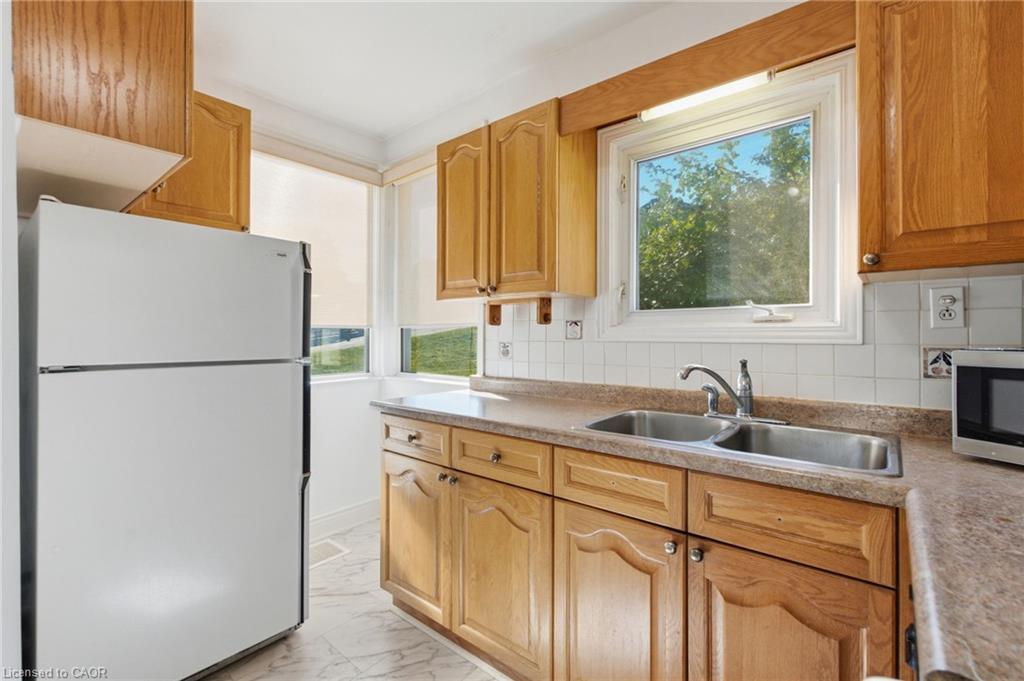 248 Glenholme Avenue Property Photo 24