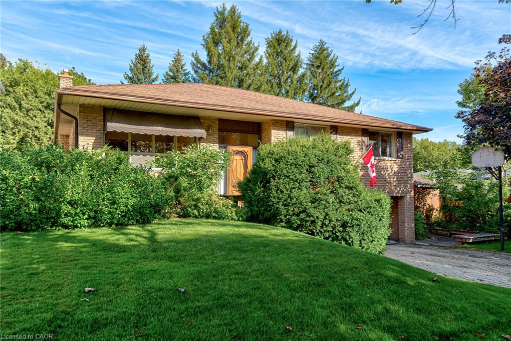 8 Bonnylyn Drive Property Photo 2