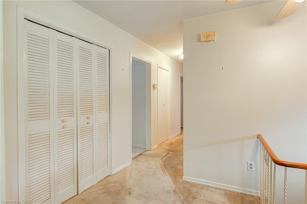 8 Bonnylyn Drive Property Photo 15