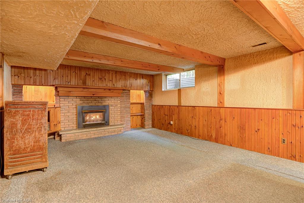 8 Bonnylyn Drive Property Photo 24
