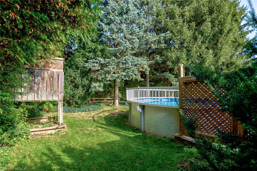 8 Bonnylyn Drive Property Photo 36