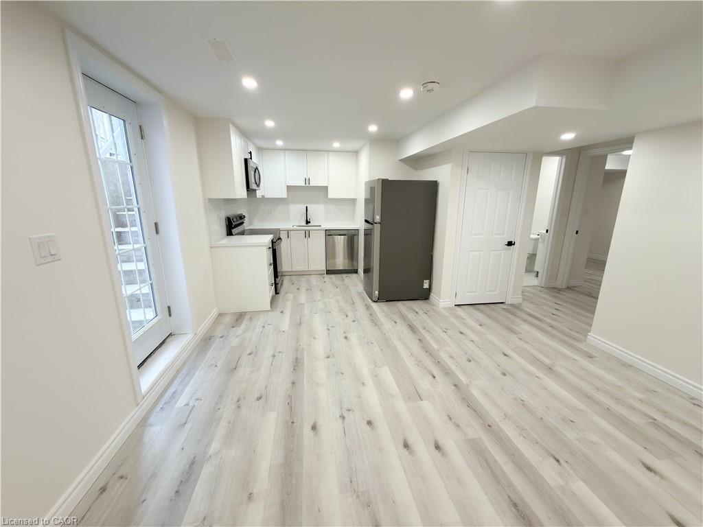 304 Westpark Crescent Property Photo 20
