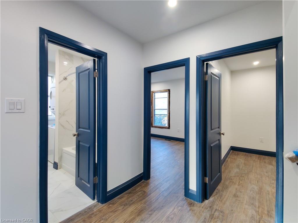 2-134 Ontario Avenue Property Photo 4