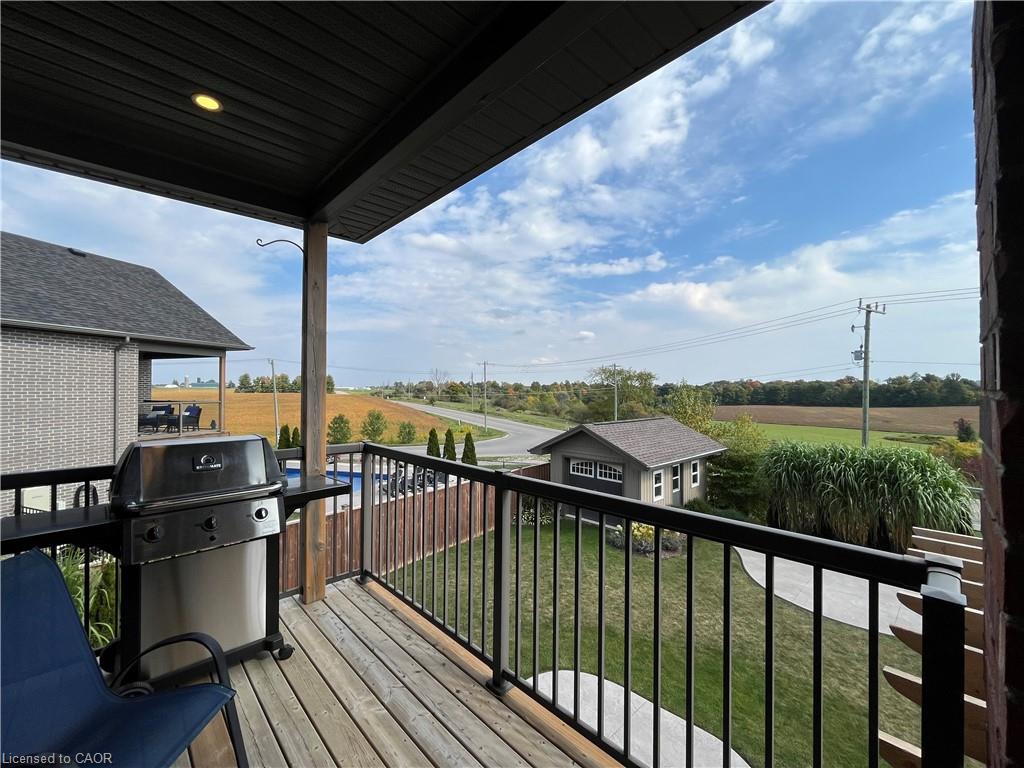 111 Village Road Property Photo 24
