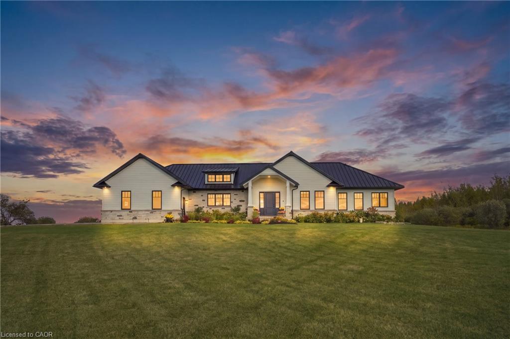 373227 6th Line Property Photo 1
