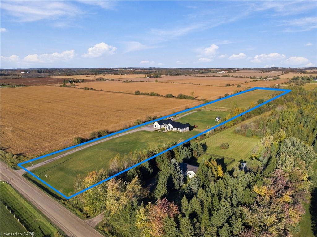 373227 6th Line Property Photo 2