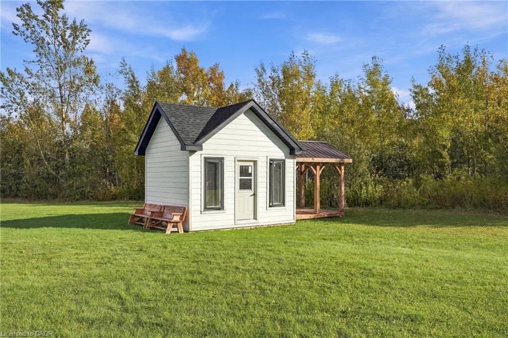 373227 6th Line Property Photo 38