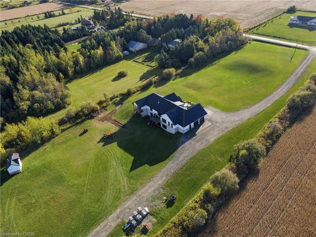 373227 6th Line Property Photo 42