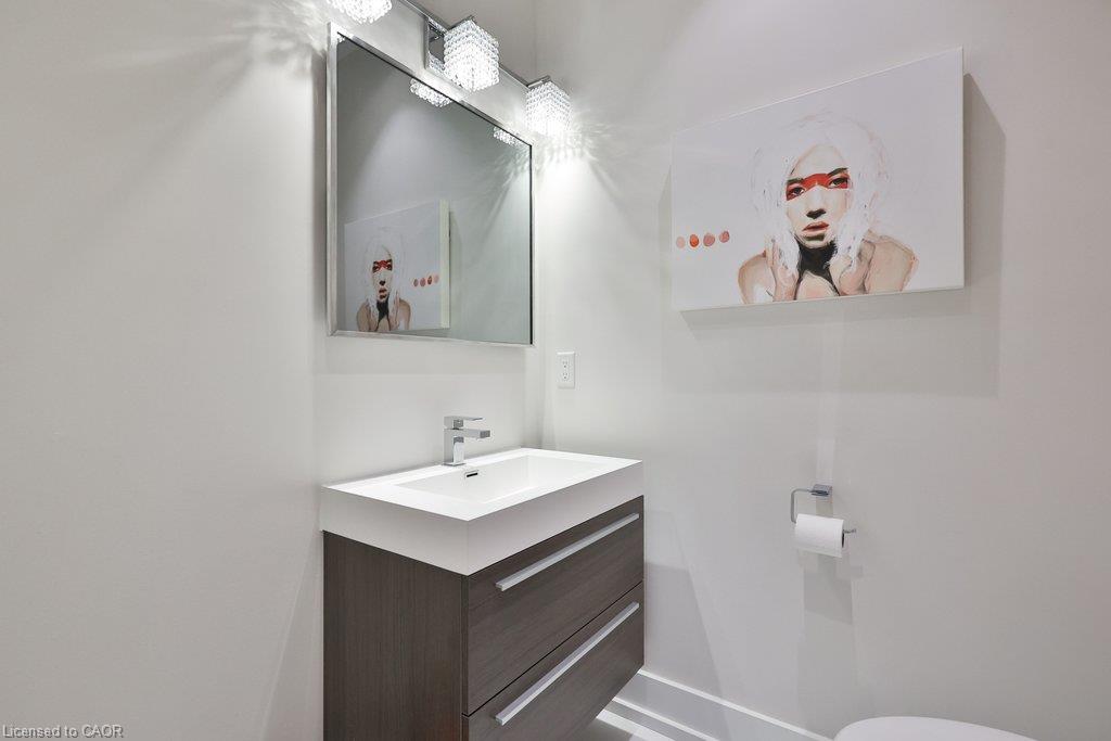 647 Montbeck Crescent Property Photo 15