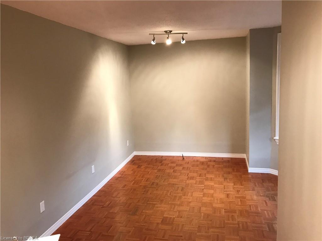 203 Brant Avenue Property Photo 3