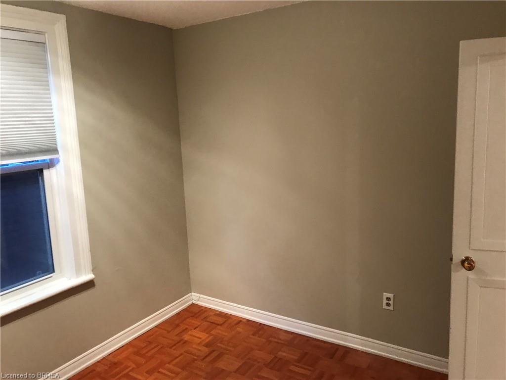 203 Brant Avenue Property Photo 8