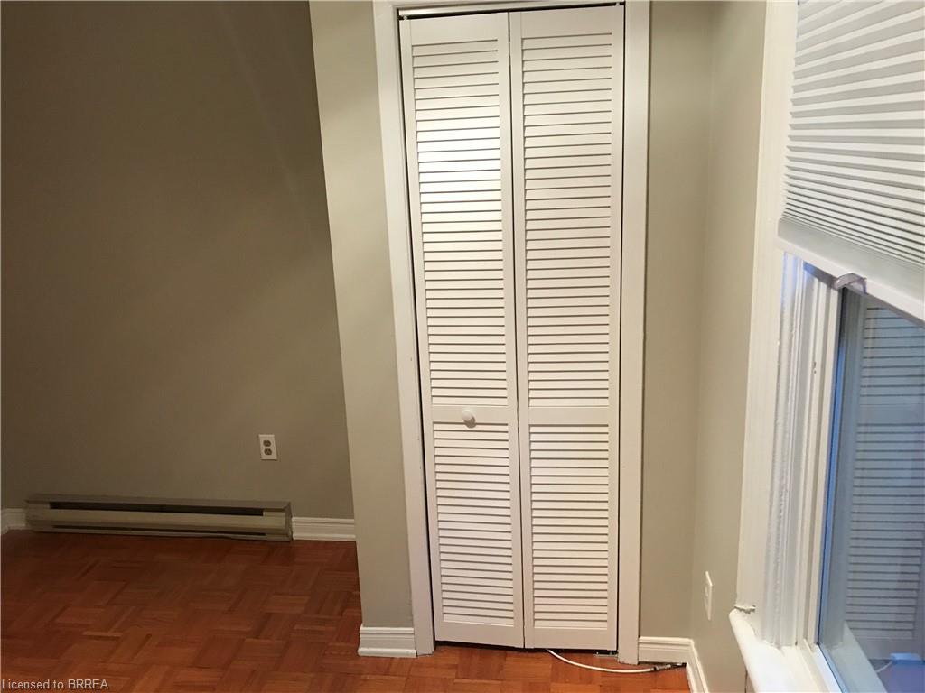 203 Brant Avenue Property Photo 9