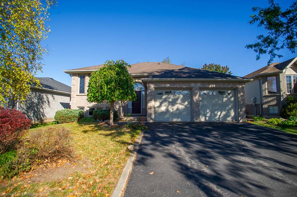 16 Bradbury Crescent Property Photo 1