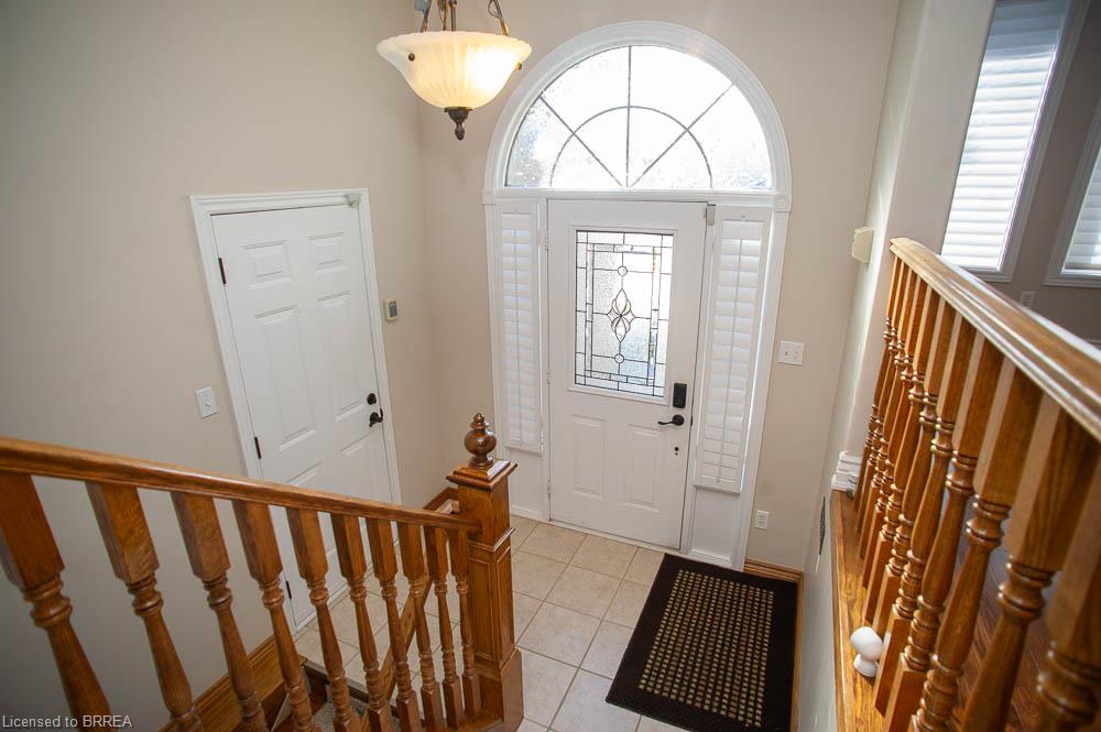 16 Bradbury Crescent Property Photo 4