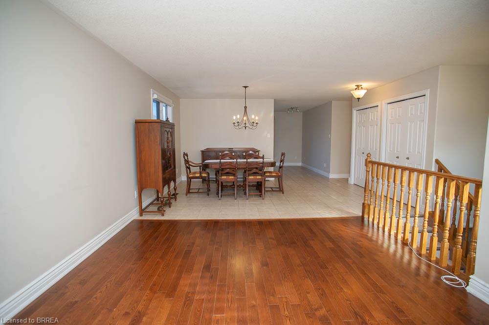 16 Bradbury Crescent Property Photo 7