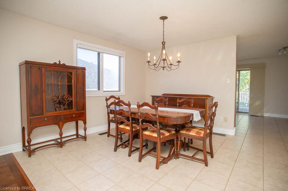 16 Bradbury Crescent Property Photo 8
