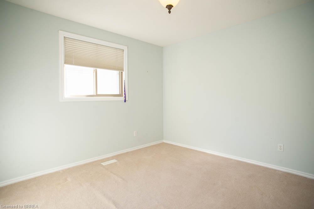 16 Bradbury Crescent Property Photo 17