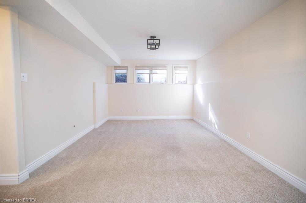 16 Bradbury Crescent Property Photo 20