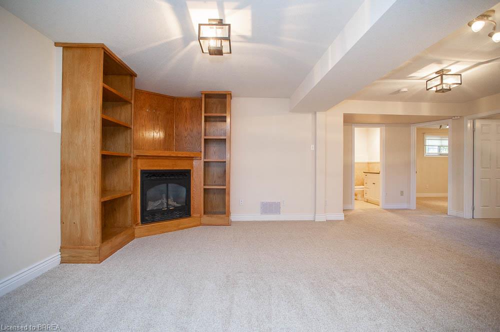 16 Bradbury Crescent Property Photo 21