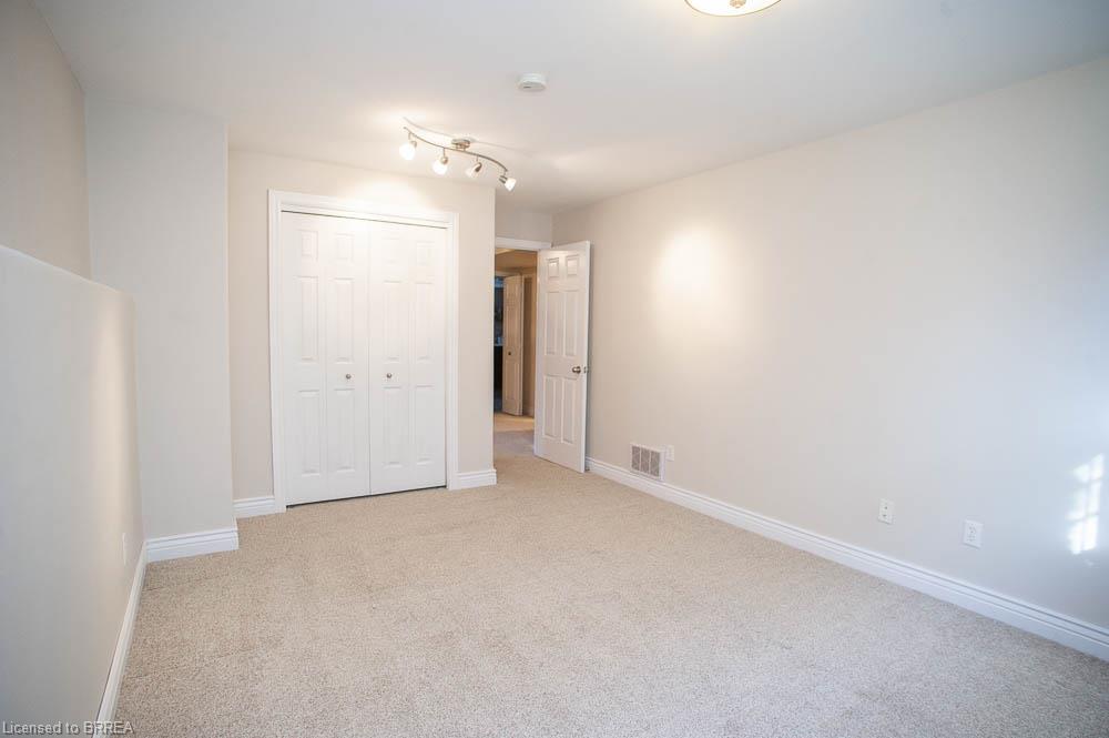 16 Bradbury Crescent Property Photo 25