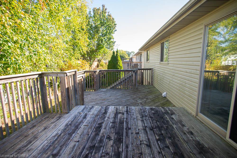 16 Bradbury Crescent Property Photo 28