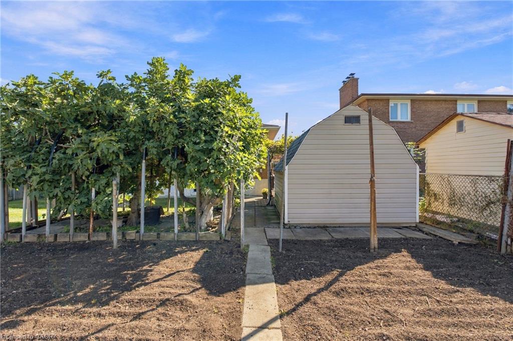 79 Oakland Drive Property Photo 32