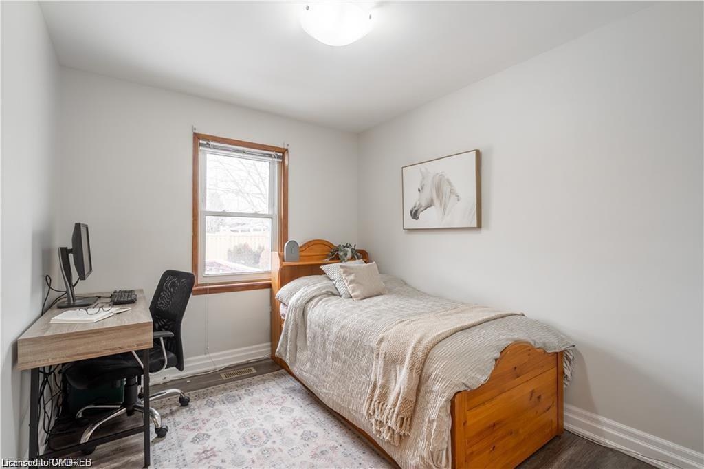 22 Fernwood Crescent Property Photo 14