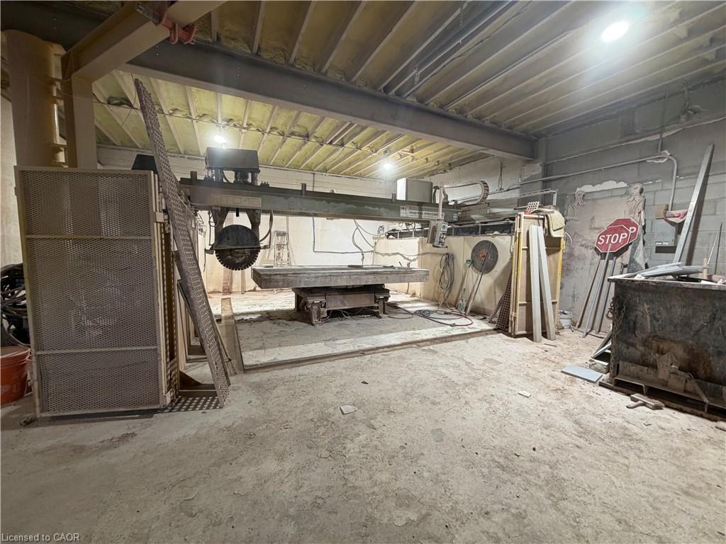 33 Princess Street Property Photo 8