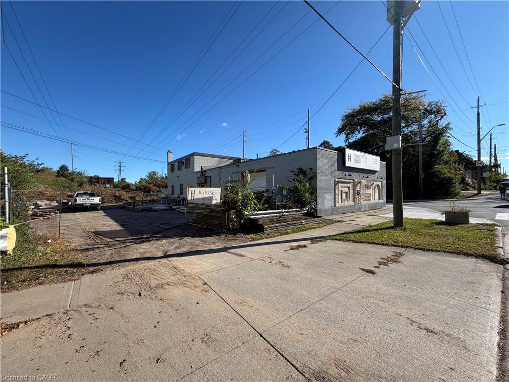 33 Princess Street Property Photo 25