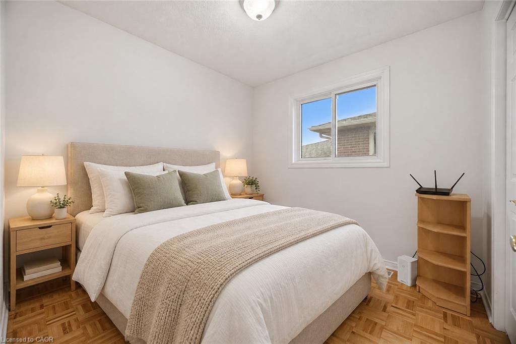 4200 Greybrook Crescent Property Photo 25