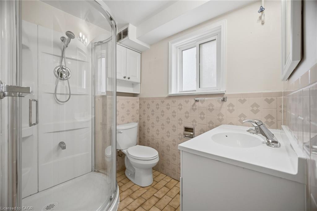 4200 Greybrook Crescent Property Photo 32