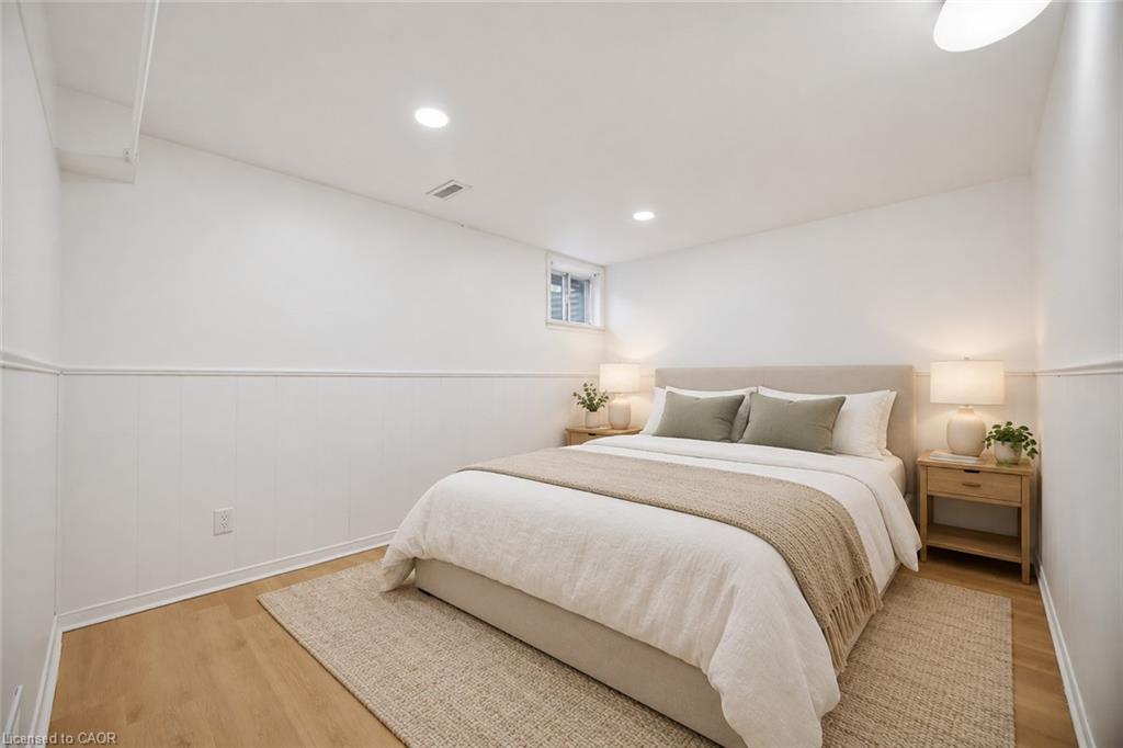4200 Greybrook Crescent Property Photo 40