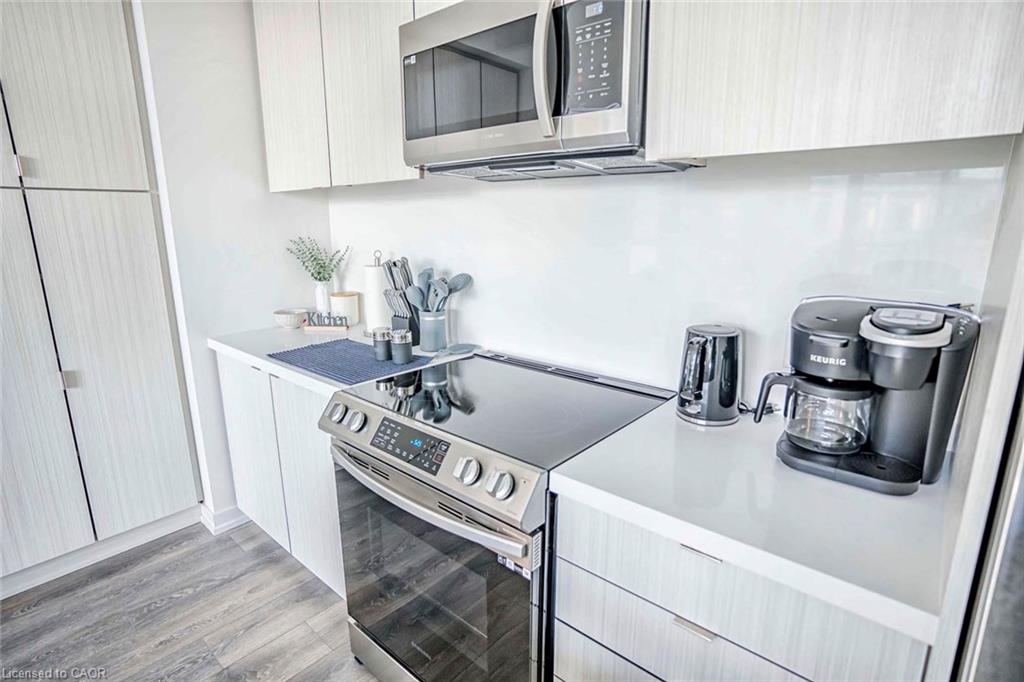 403-415 Sea Ray Avenue Property Photo 14