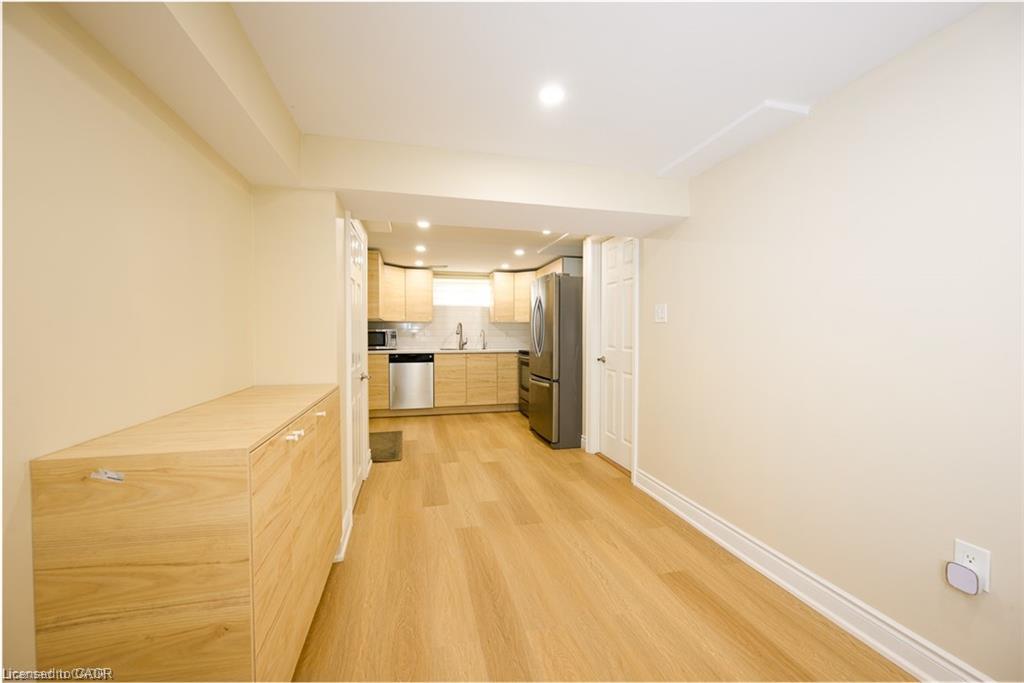 2-347 York Road Property Photo 3