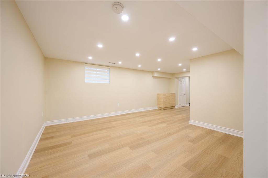 2-347 York Road Property Photo 6