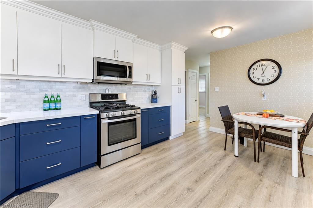 87 Bond Street Property Photo 14