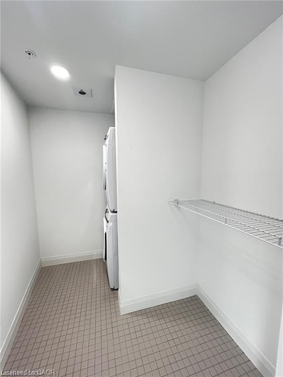 905-1333 Weber Street Property Photo 11