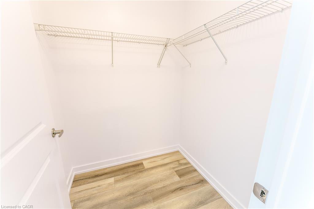 702-470 Dundas Street E Property Photo 13